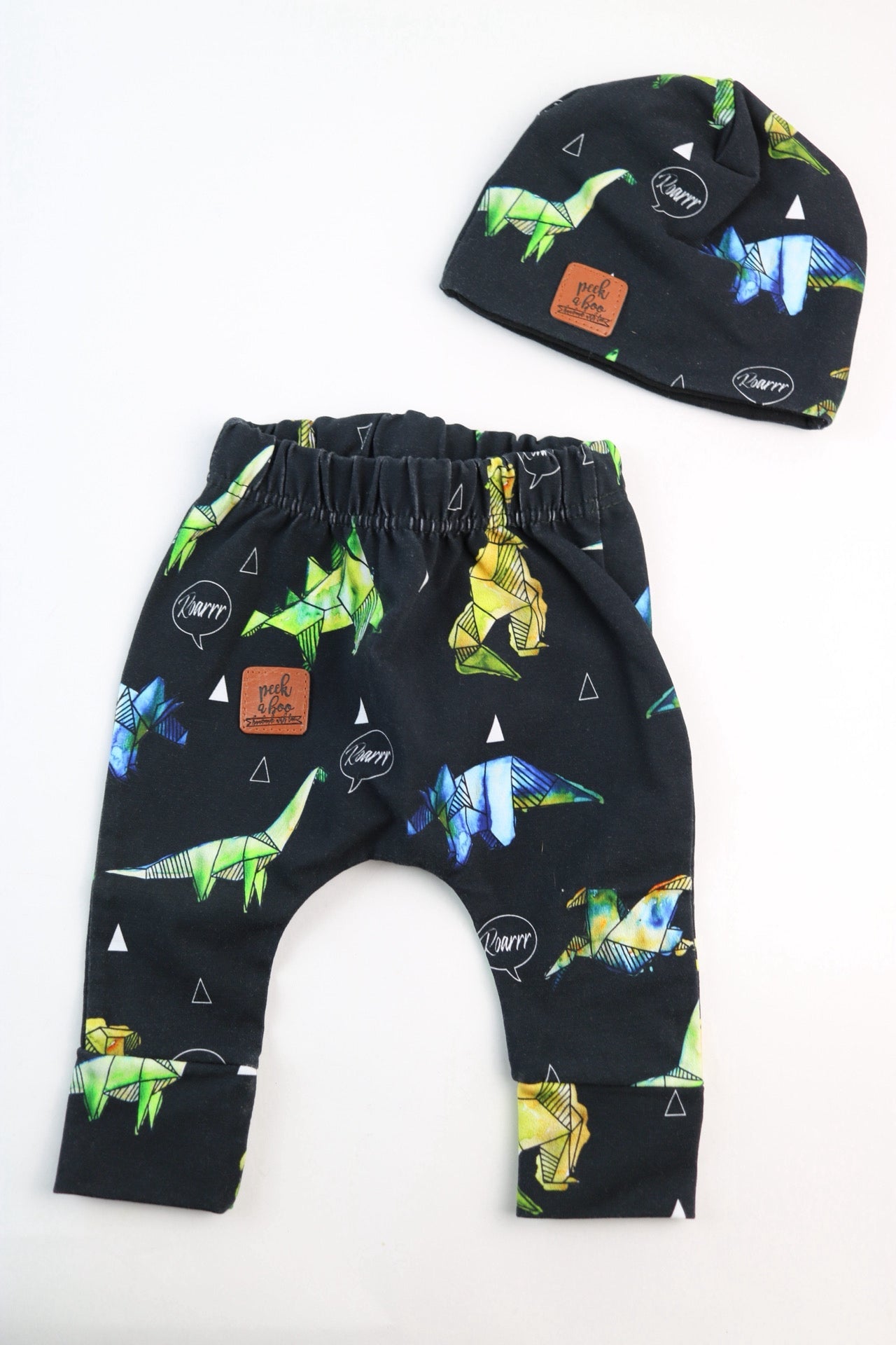 DIno baby pant  + Beanie hat - Size New born