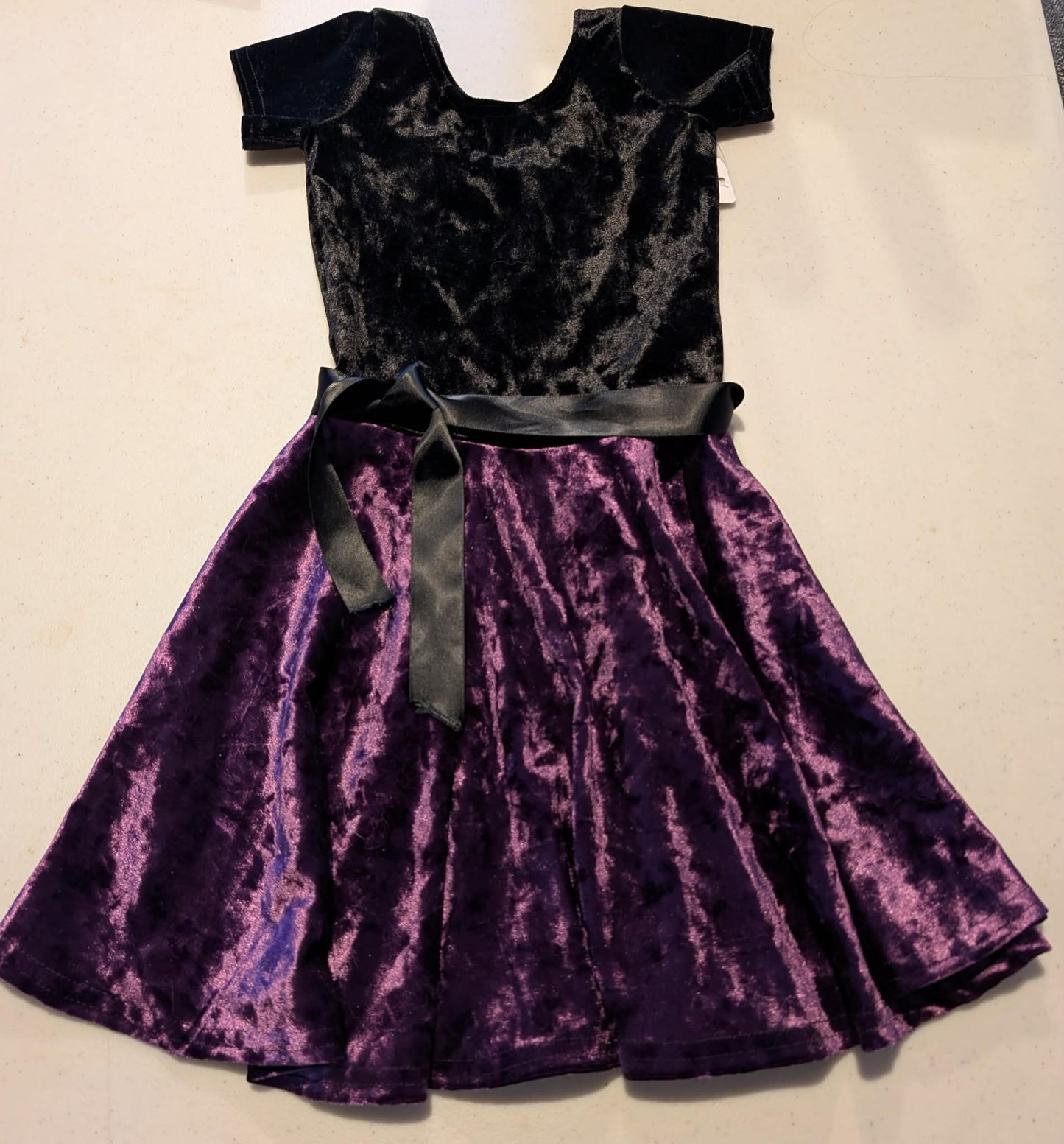 Children- Purple & Black Velvet Bow dress 3T